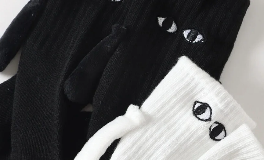 Heartfelt Gift Cartoon Eye Socks